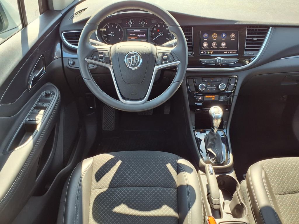 Used 2022 Buick Encore Preferred w/ Safety Package AWD/4WD image 3