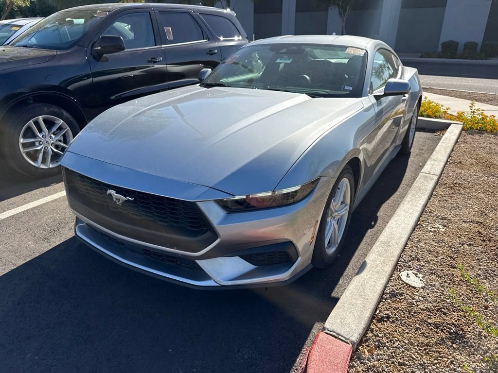 Used 2026 Ford Mustang Premium RWD image 4