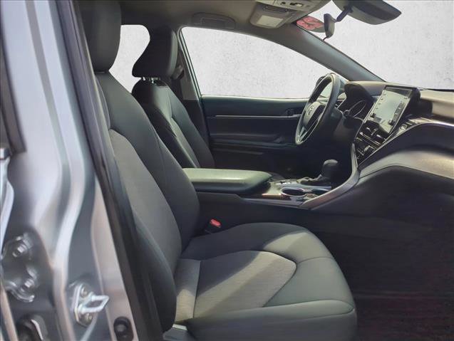 Used 2023 Toyota Camry LE image 21