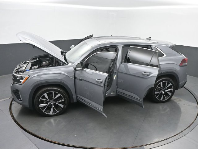 Used 2024 Volkswagen Atlas Cross Sport SEL Premium R-Line AWD/4WD image 61