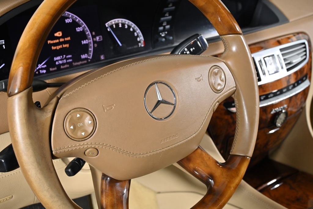 Used 2009 Mercedes-Benz CL 550 4MATIC image 14