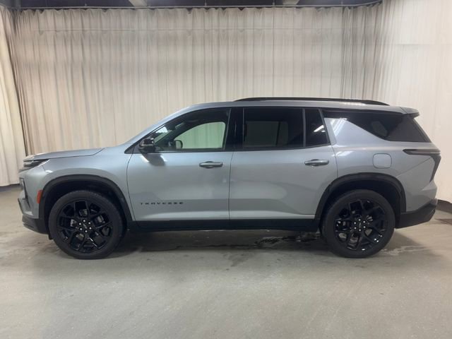 Used 2024 Chevrolet Traverse RS w/ LPO, Floor Liner Package image 9
