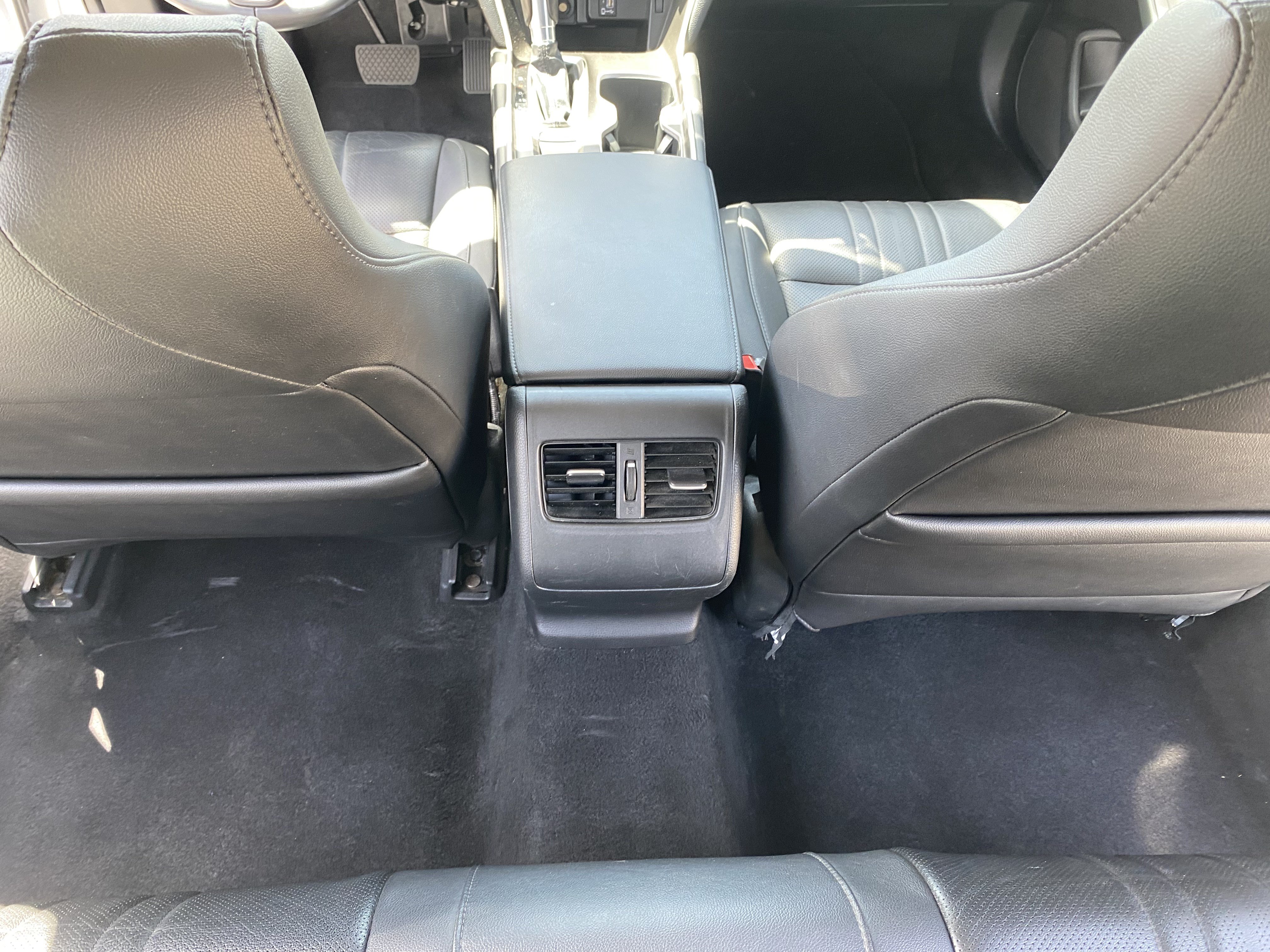 Used 2020 Honda Accord EX-L image 18