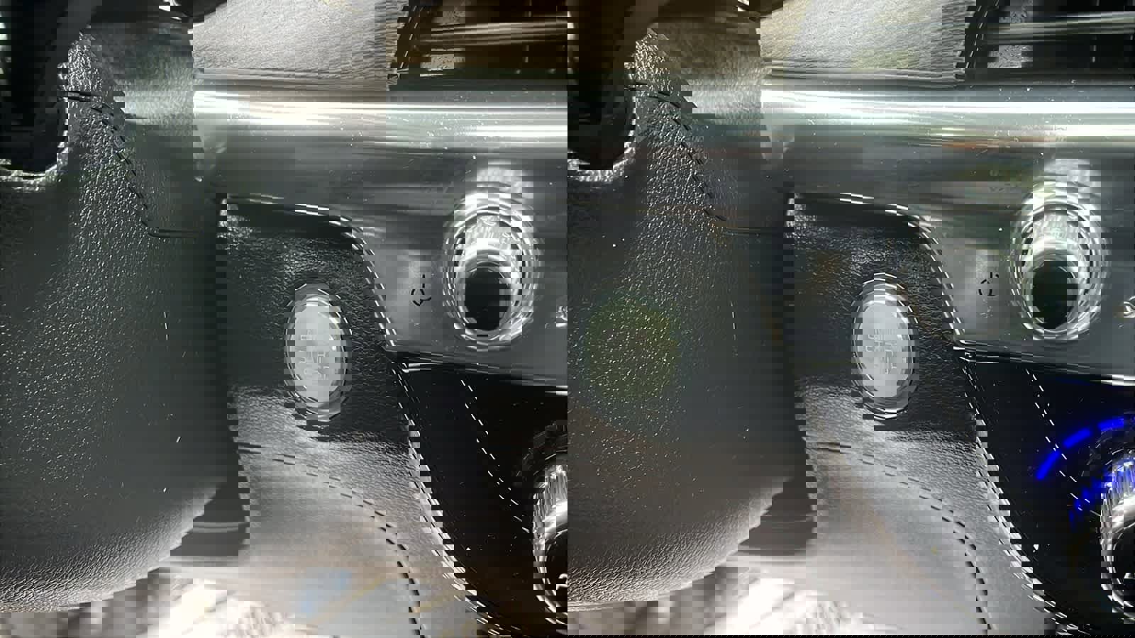 Used 2022 Kia Telluride EX w/ EX Premium Package image 22