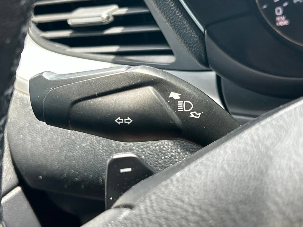 Used 2019 Lincoln MKC Premiere FWD image 28