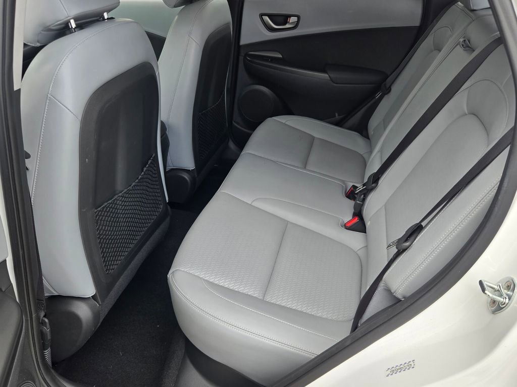 Used 2021 Hyundai Kona Ultimate image 11