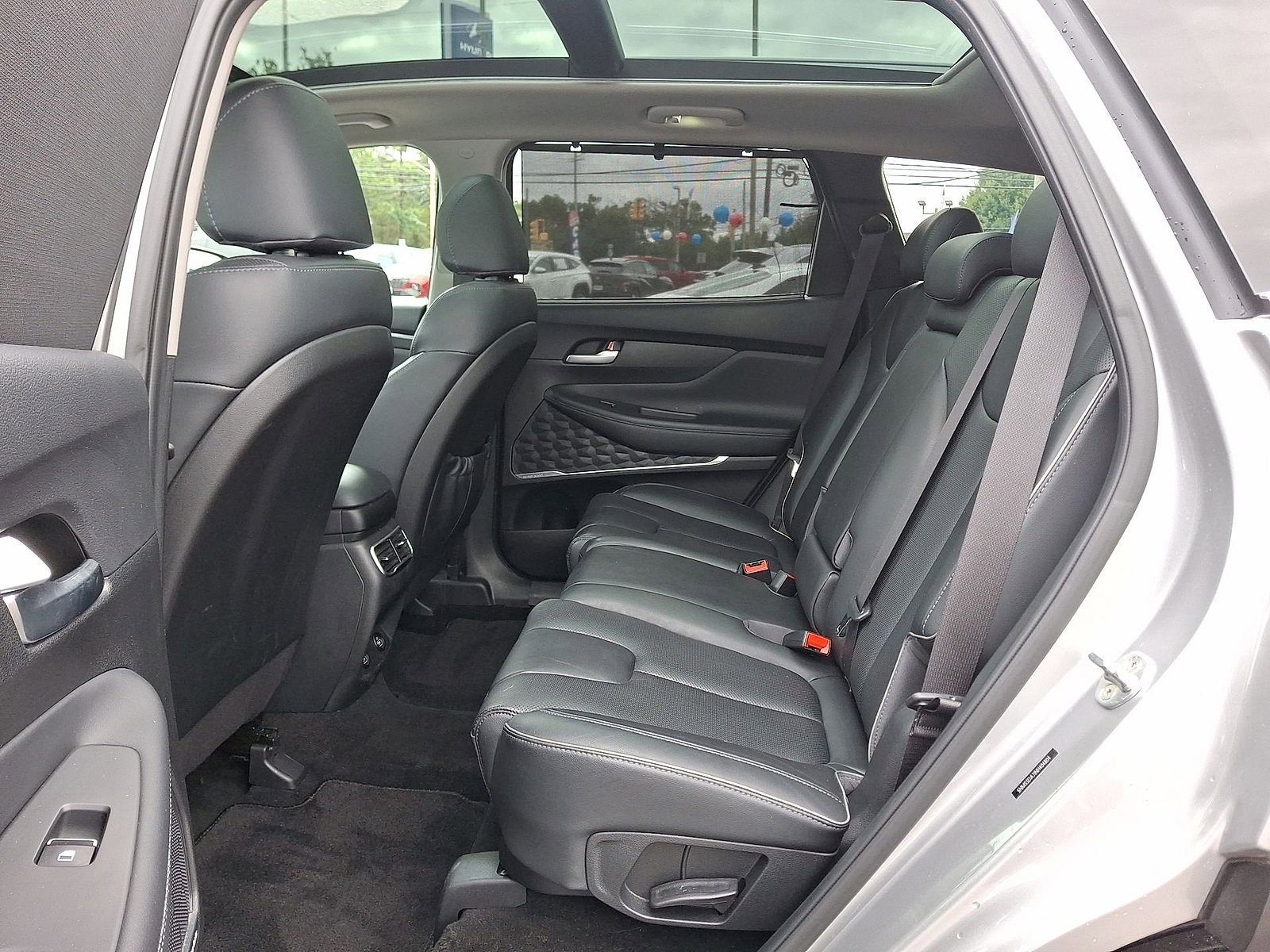 Certified 2022 Hyundai Santa Fe SEL w/ Convenience + Premium Package image 26