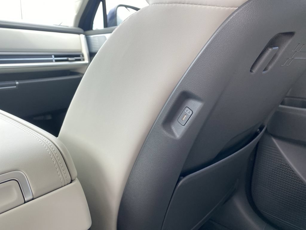New 2027 Hyundai Santa Fe SEL FWD image 29
