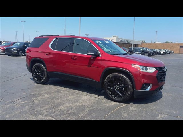 Certified 2019 Chevrolet Traverse LT FWD image 2