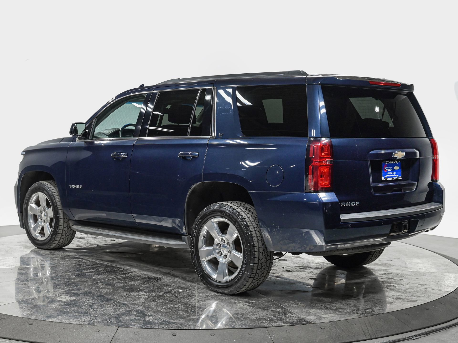 Used 2019 Chevrolet Tahoe LT image 4