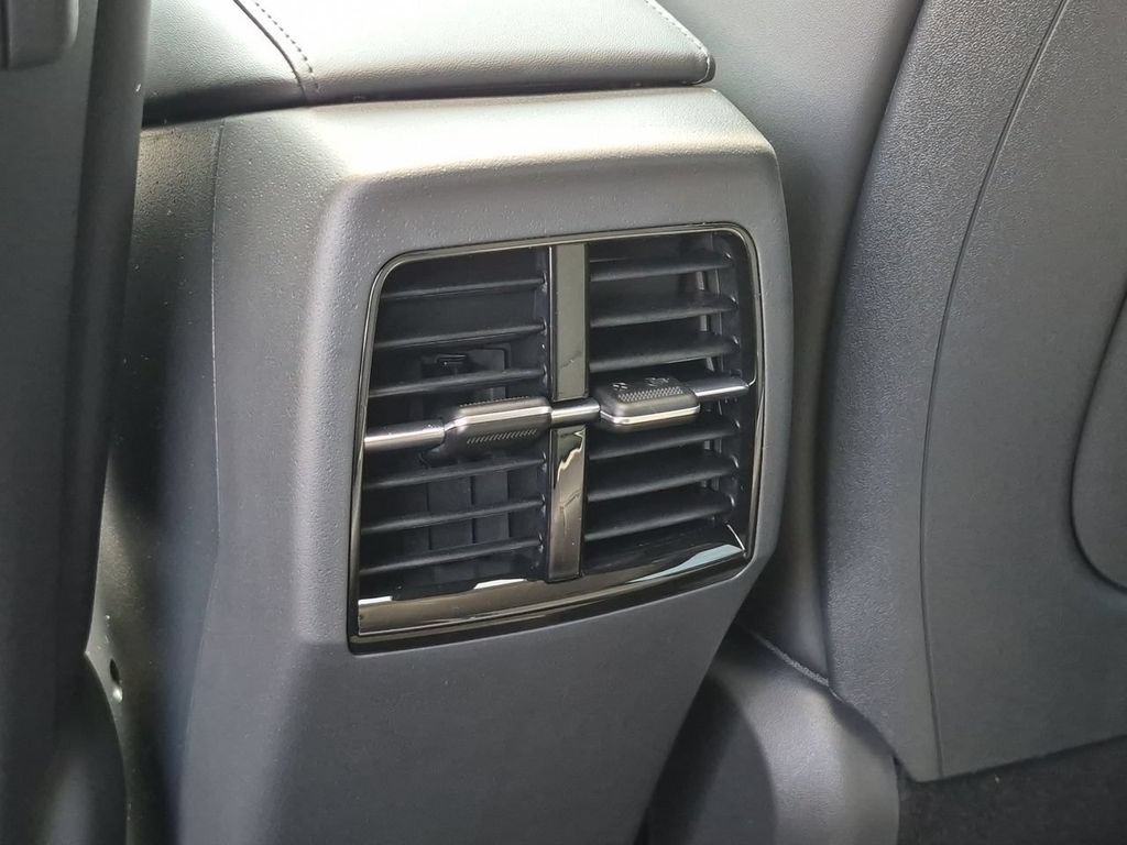 New 2026 Kia Niro FWD image 22