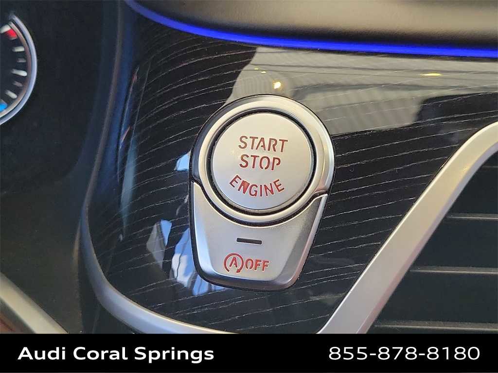 Used 2018 BMW M760i xDrive image 19