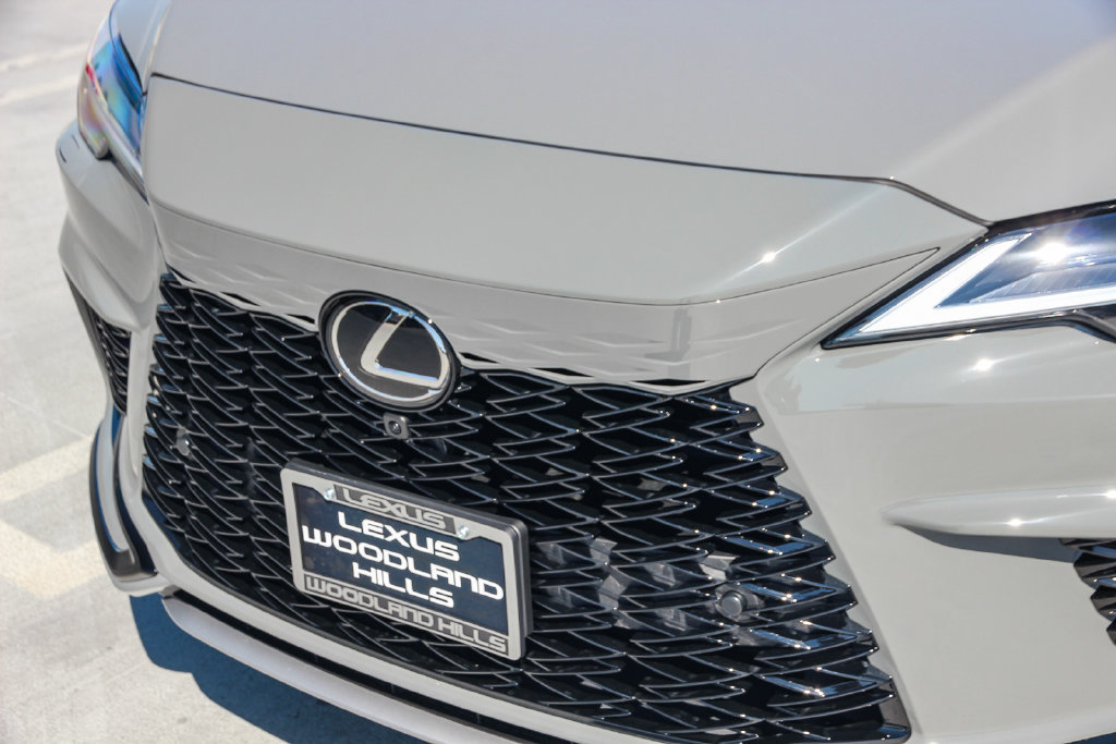 New 2026 Lexus RX 500h F Sport w/ Convenience Package AWD/4WD image 9
