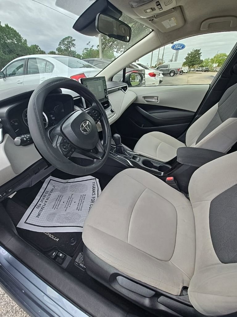 Used 2021 Toyota Corolla LE image 13