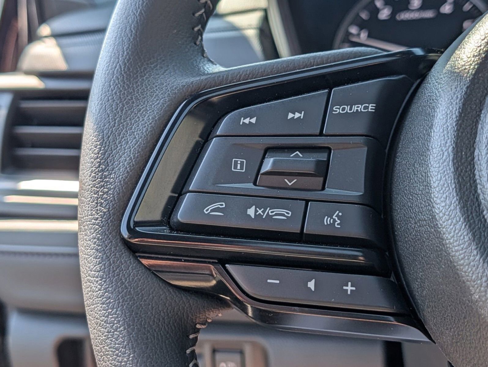 Used 2026 Subaru Forester Premium AWD/4WD image 28