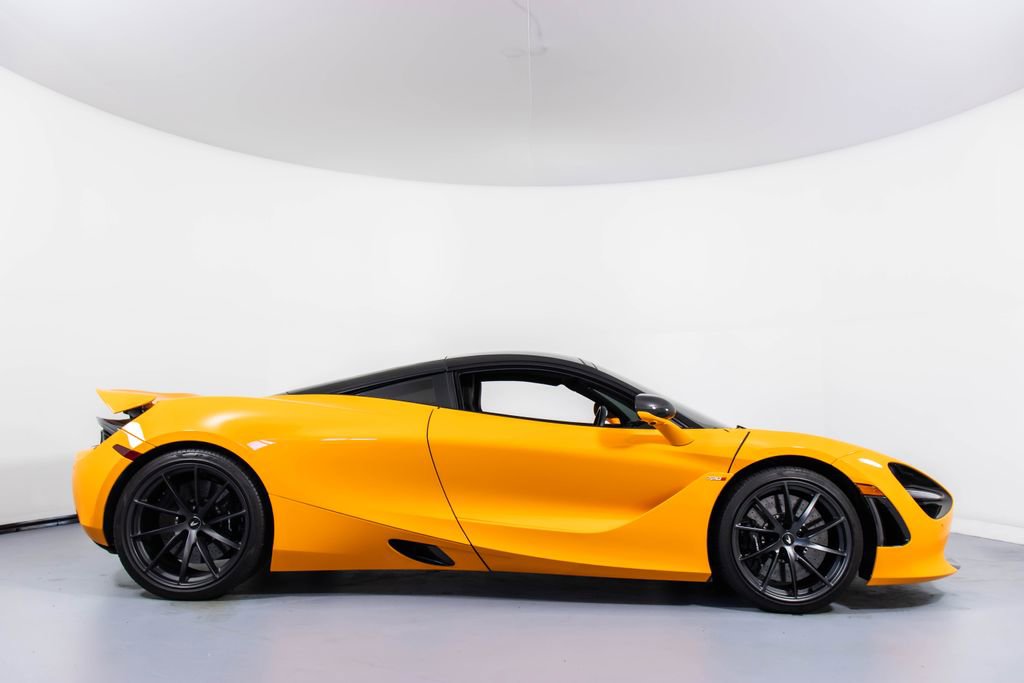 Used 2021 McLaren 720S Performance image 3