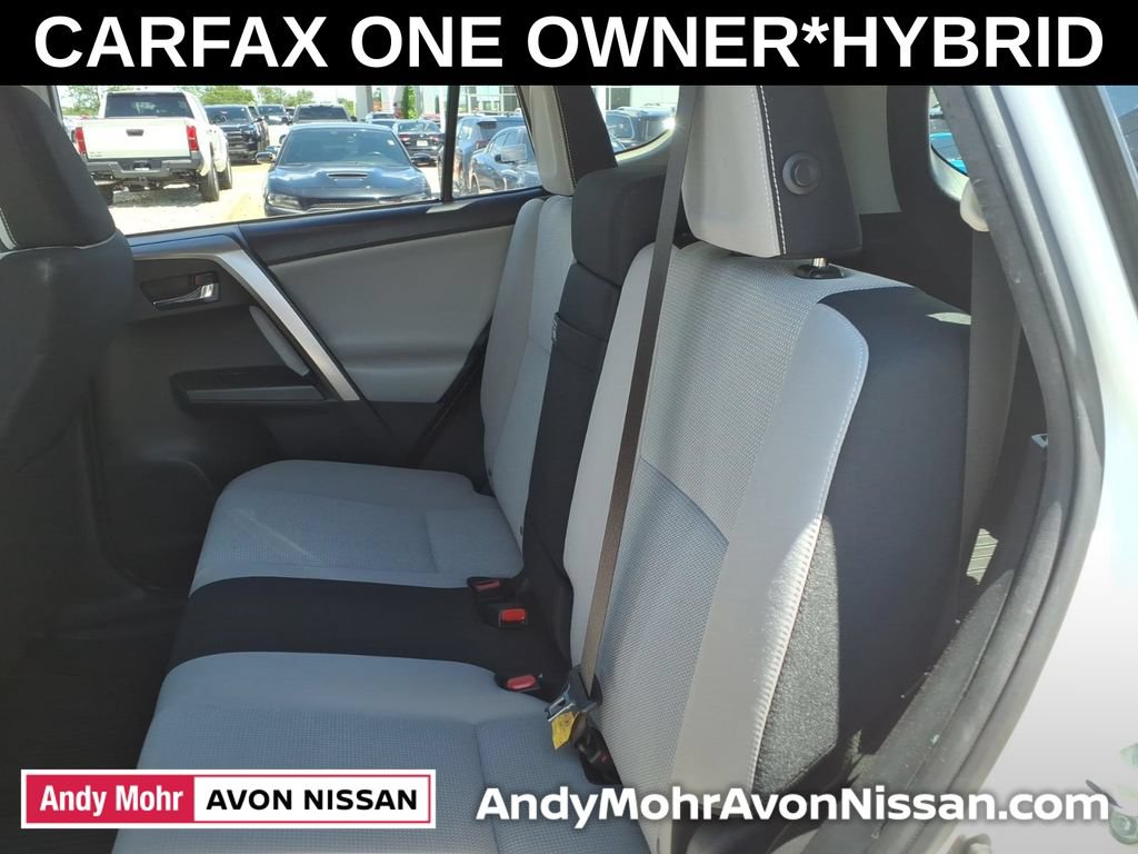 Used 2017 Toyota RAV4 XLE w/ All Weather Liner Package AWD/4WD image 33