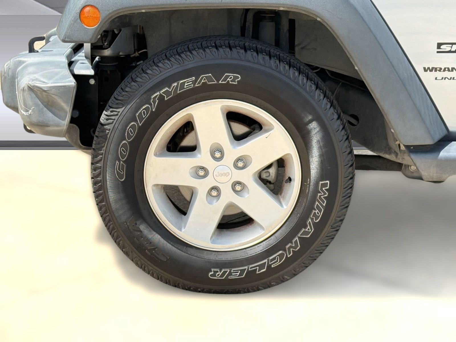 Used 2018 Jeep Wrangler Unlimited Sport S image 12