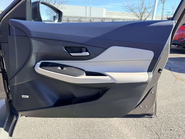 New 2026 Nissan Sentra SL w/ Floor Mat Package FWD image 8