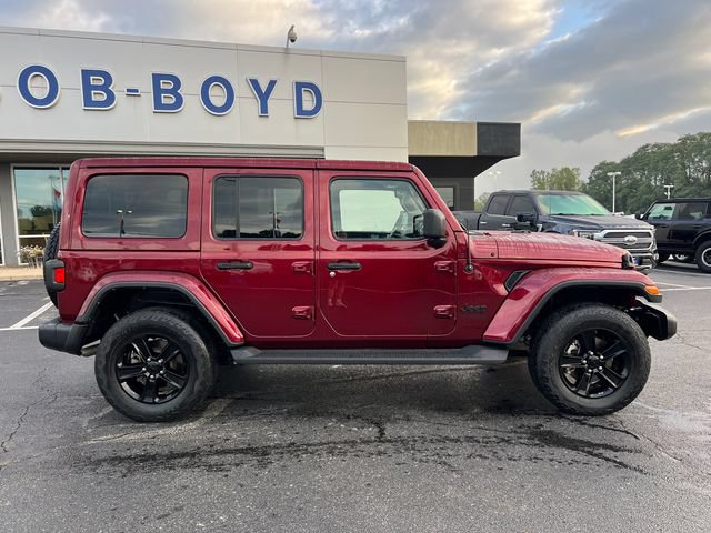 Used 2021 Jeep Wrangler Unlimited Sahara AWD/4WD image 9