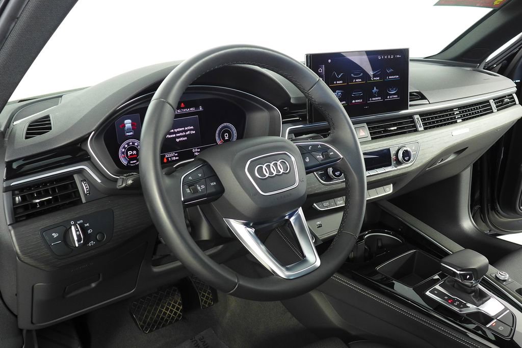 Used 2023 Audi A4 2.0T Premium Plus w/ Premium Plus Package AWD/4WD image 31