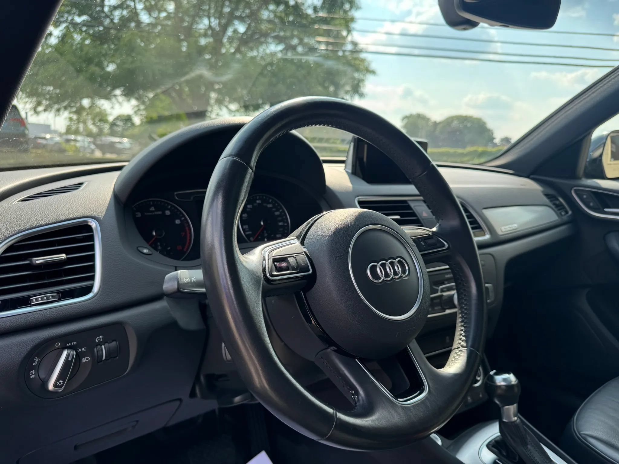 Used 2018 Audi Q3 2.0T Premium AWD/4WD image 20