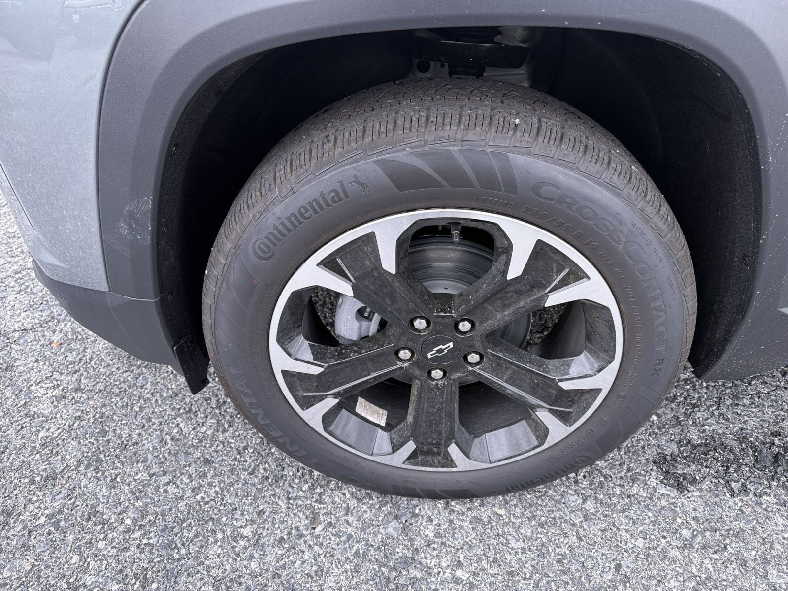 New 2027 Chevrolet Equinox LT FWD image 8