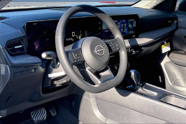New 2027 Nissan Kicks S AWD/4WD image 6
