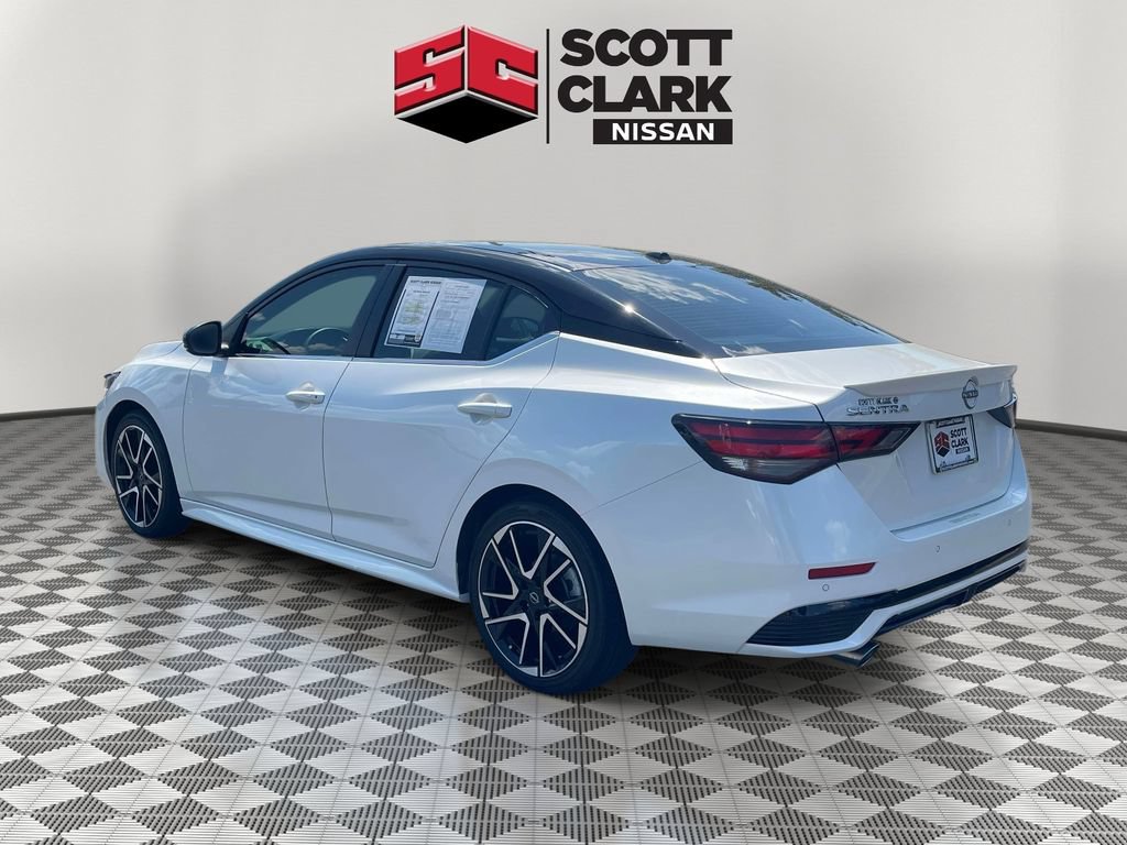 Used 2025 Nissan Sentra SR FWD image 4
