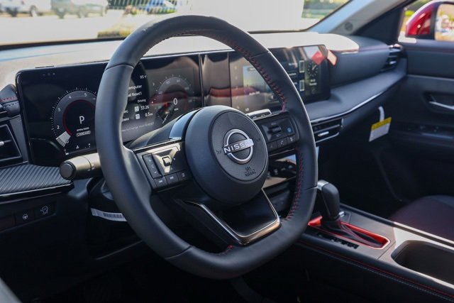 New 2025 Nissan Kicks SR image 14