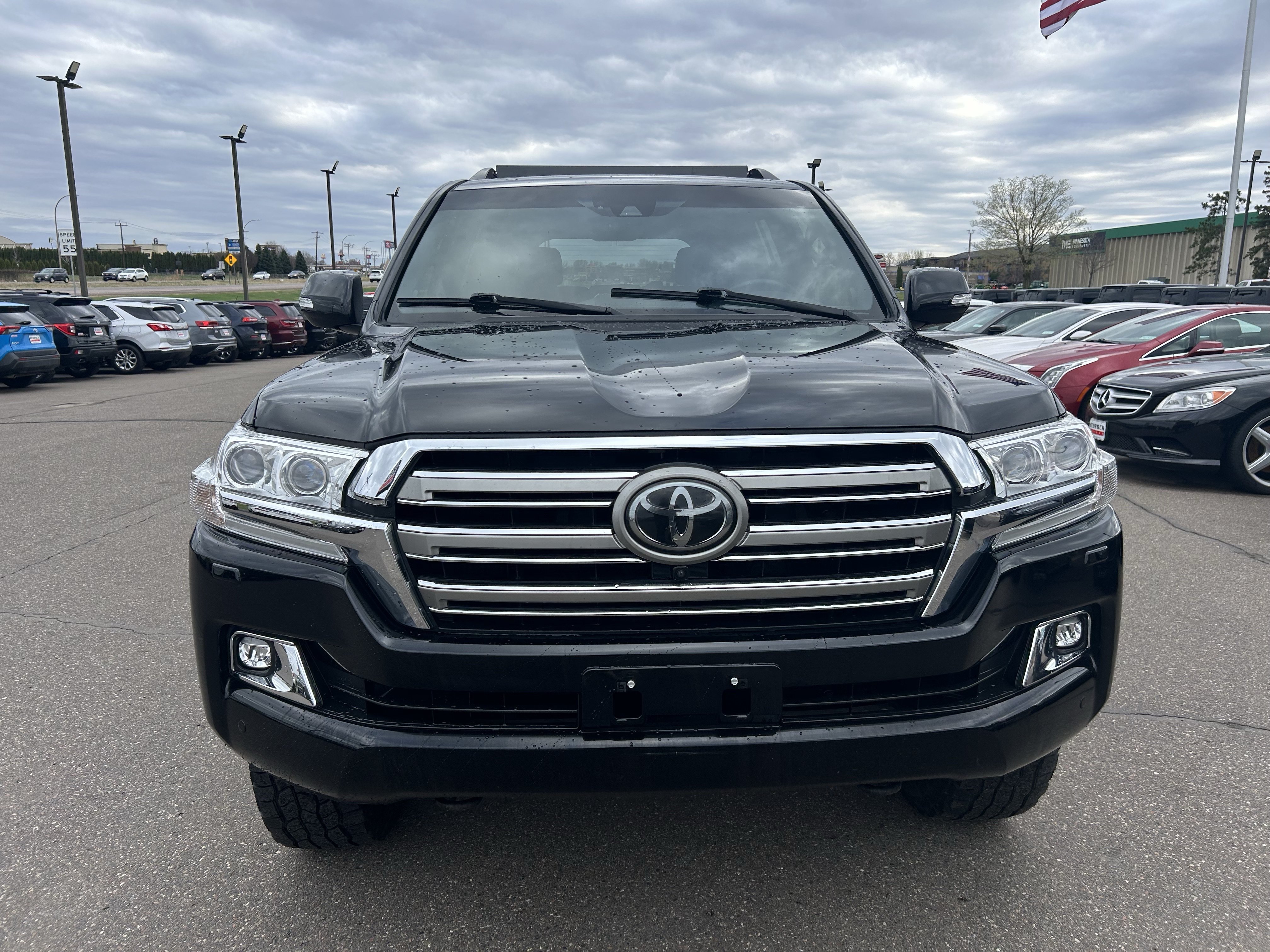 Used 2016 Toyota Land Cruiser AWD/4WD image 35