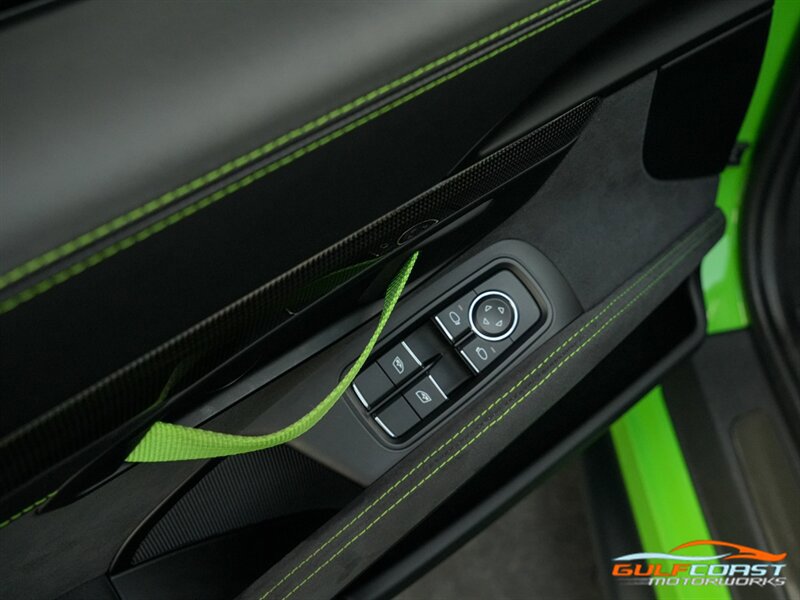 Used 2019 Porsche 911 GT3 RS w/ Weissach Package RWD image 27