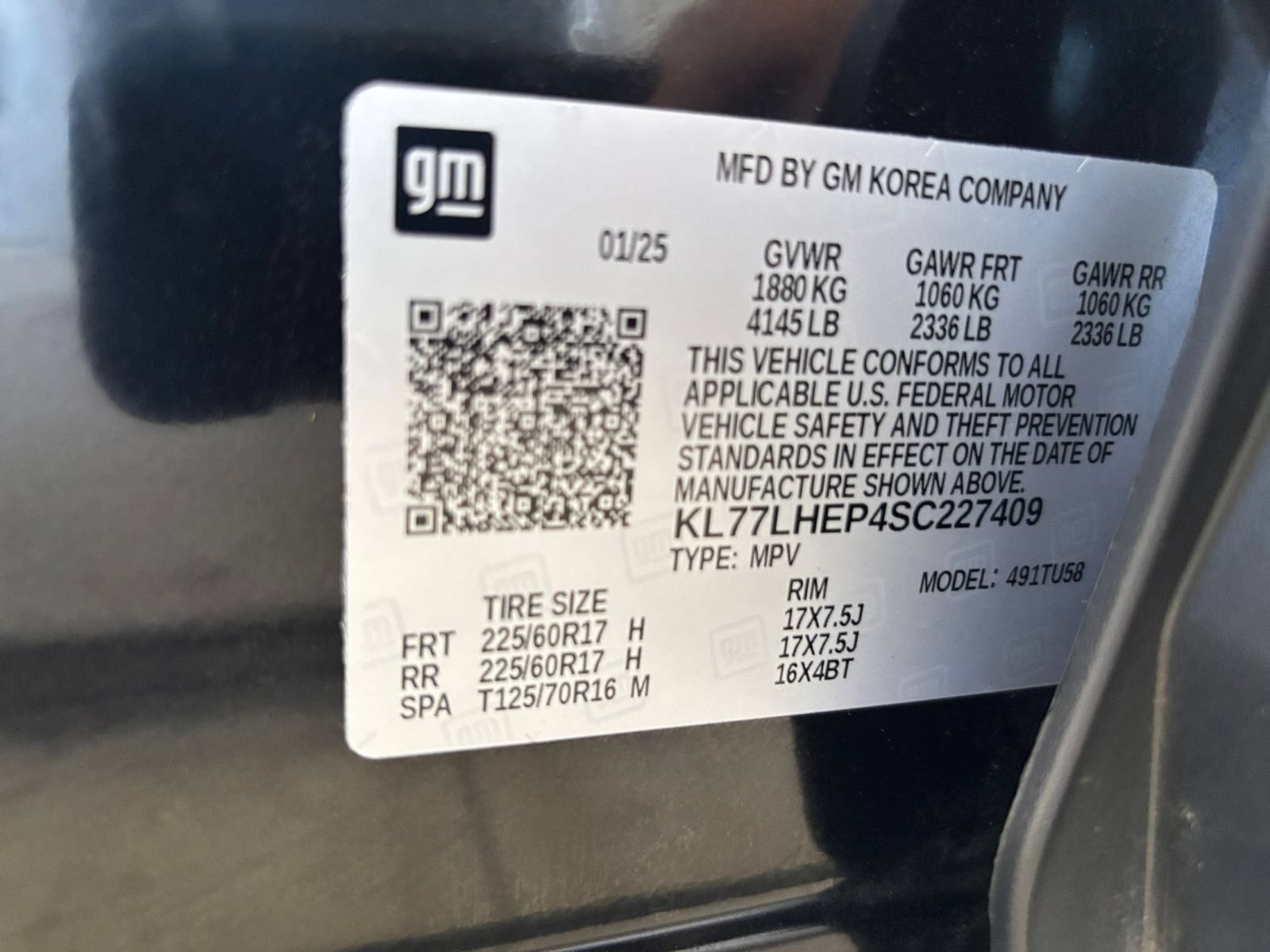 Used 2025 Chevrolet Trax LT FWD image 28