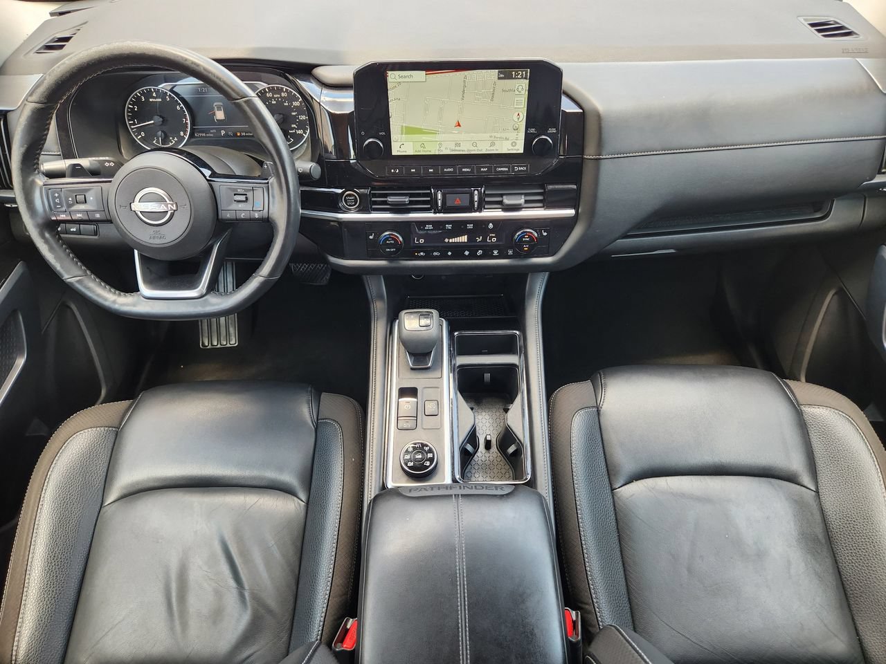 Used 2023 Nissan Pathfinder SL AWD/4WD image 24