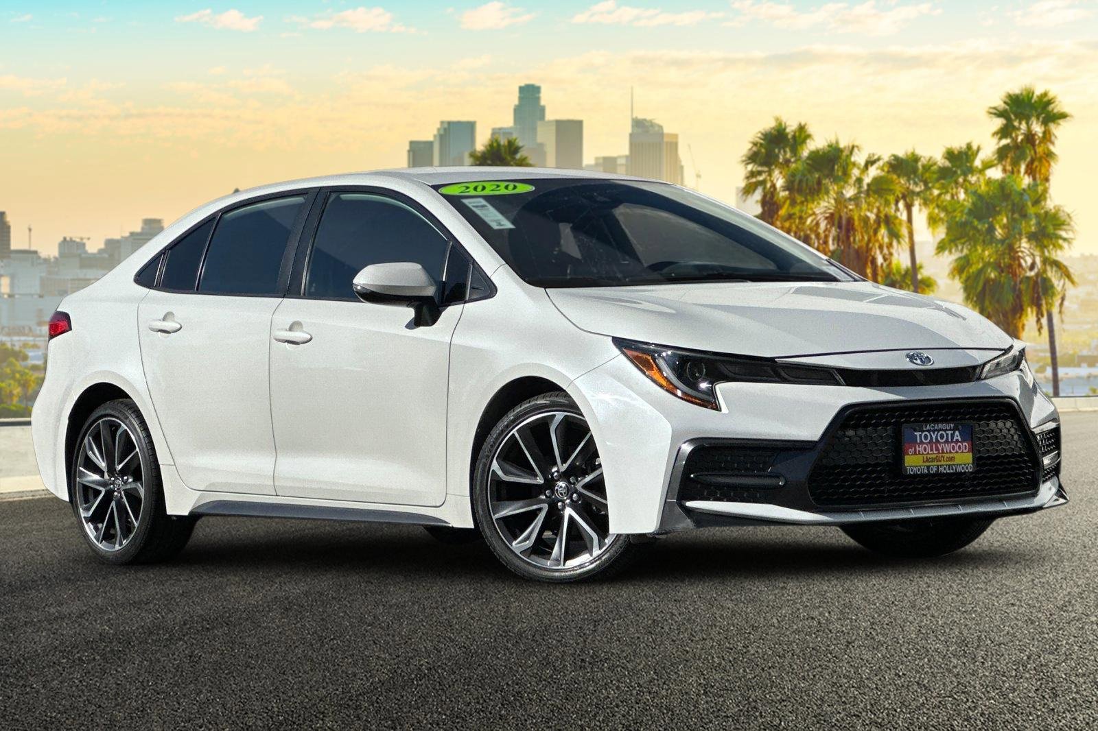 Used 2020 Toyota Corolla SE image 2