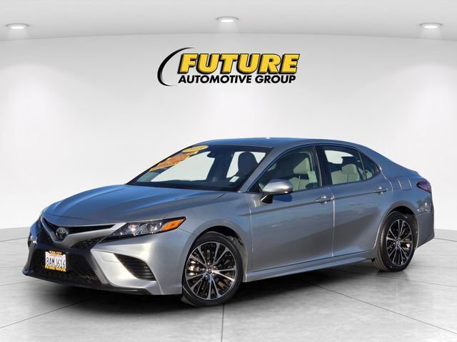 Certified 2018 Toyota Camry SE FWD image 10