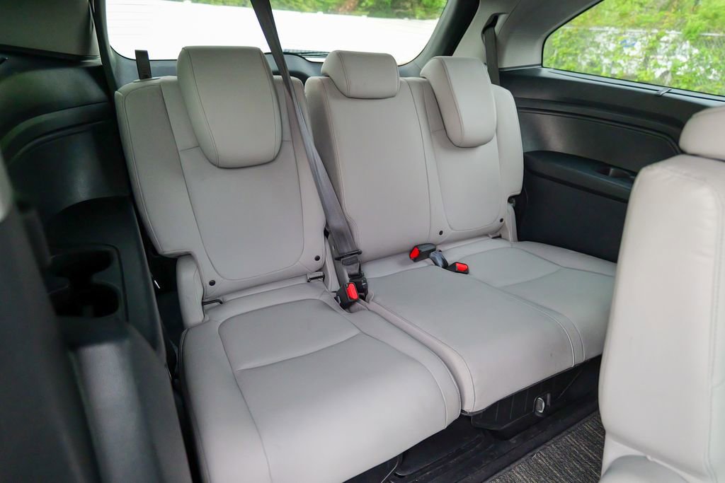Used 2023 Honda Odyssey Touring image 32