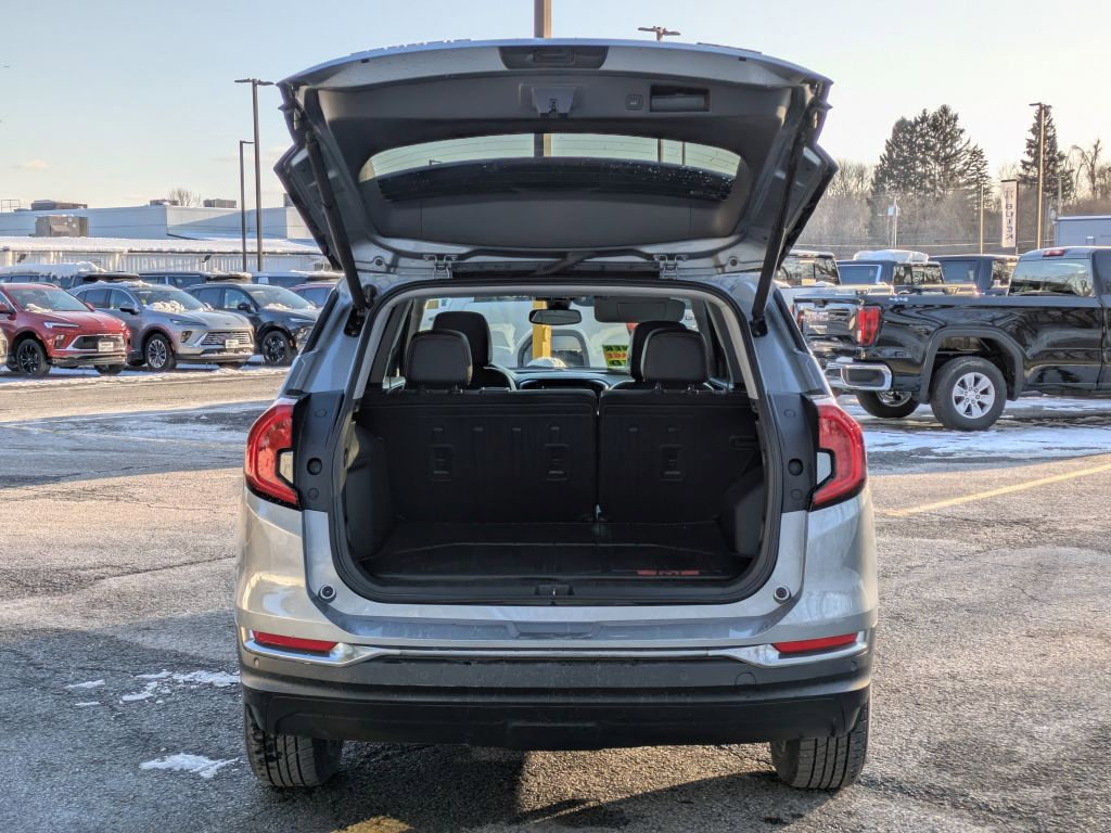 Certified 2023 GMC Terrain AT4 w/ Tech Package image 32