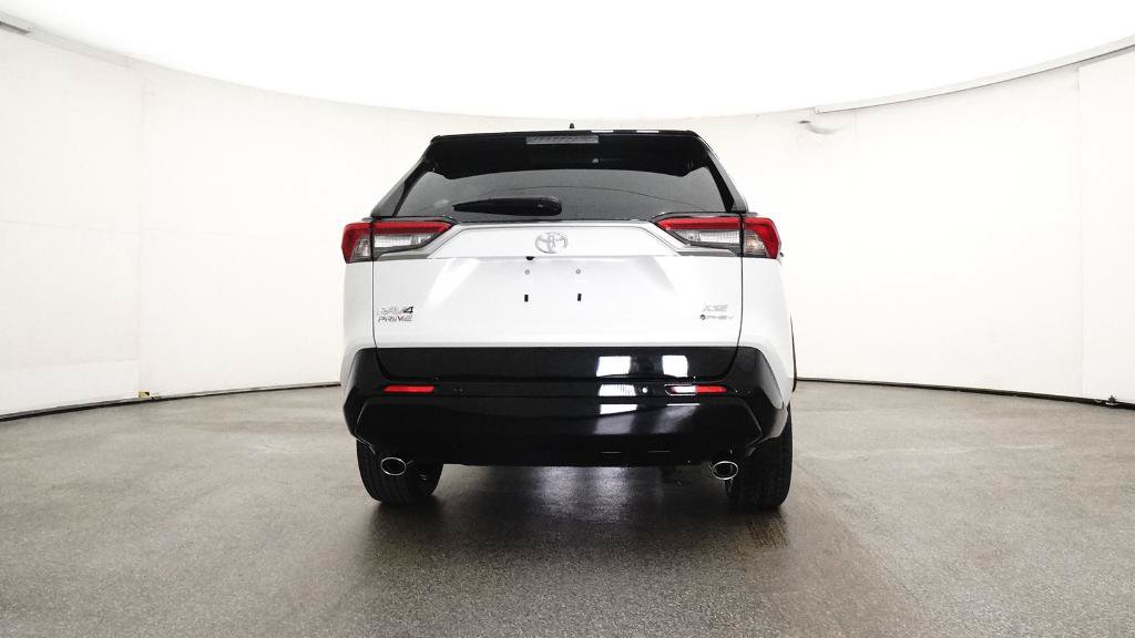 New 2025 Toyota RAV4 XSE w/ Premium Package AWD/4WD image 26
