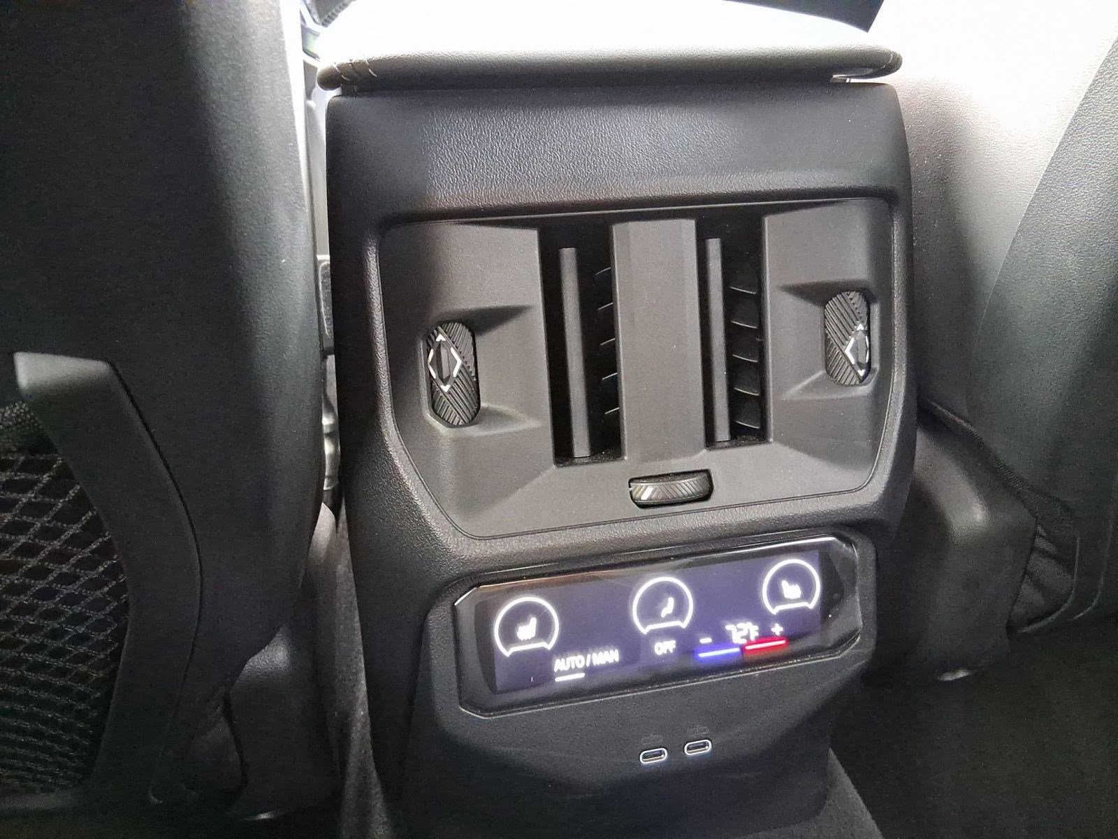 Used 2025 BMW X3 M50 image 27