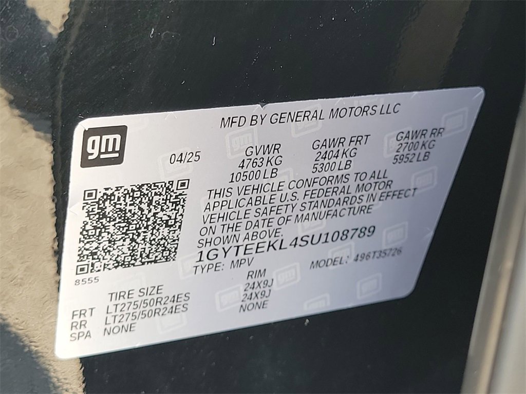 Used 2025 Cadillac Escalade IQ Sport 1 w/ LPO, ONYX Package image 32