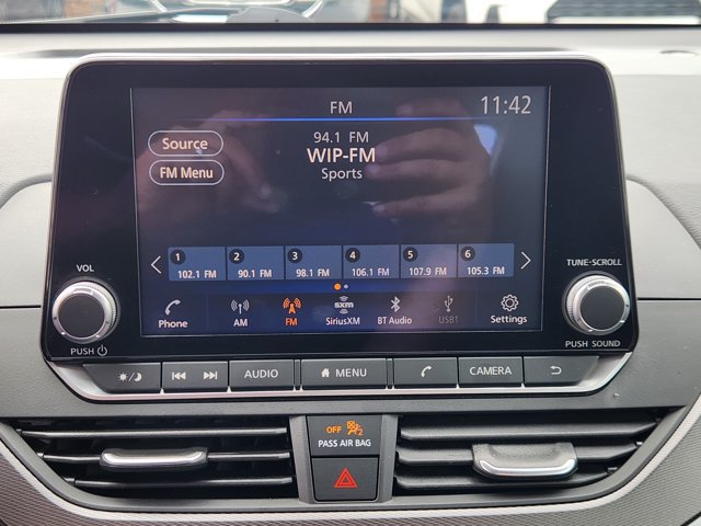 Certified 2025 Nissan Altima 2.5 SR AWD/4WD image 11