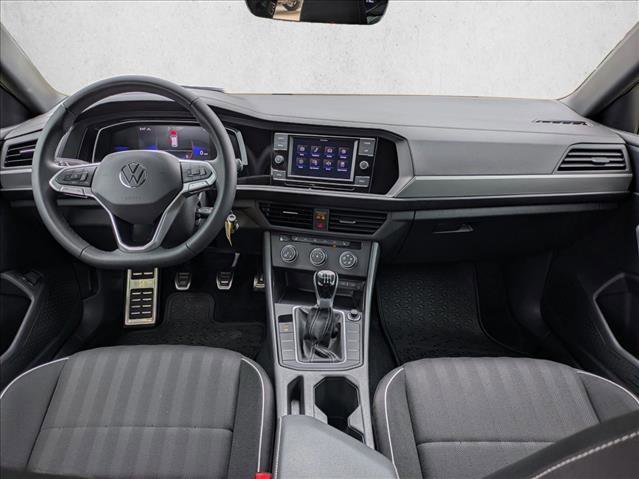 Used 2024 Volkswagen Jetta Sport image 16