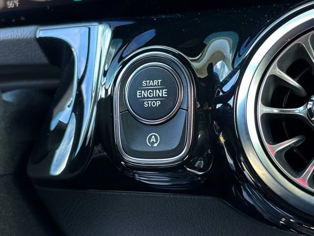 Certified 2026 Mercedes-Benz GLA 250 image 25