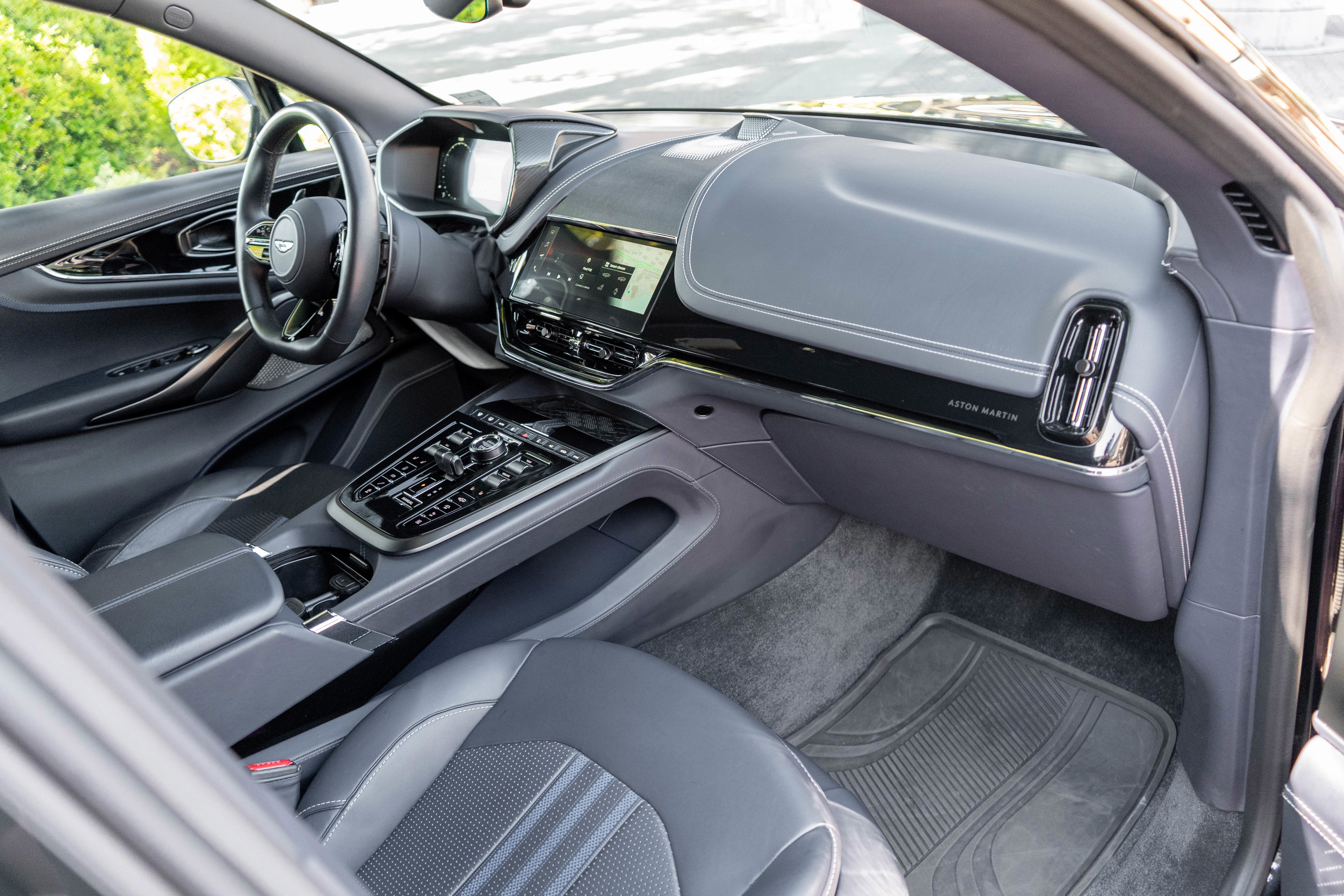 Used 2025 Aston Martin DBX 707 image 14