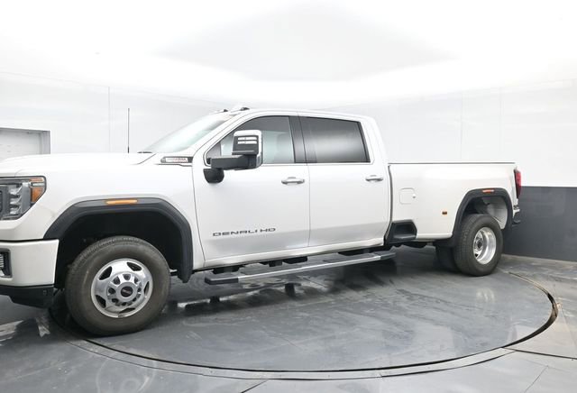 Used 2020 GMC Sierra 3500 Denali w/ Denali Ultimate Package image 11