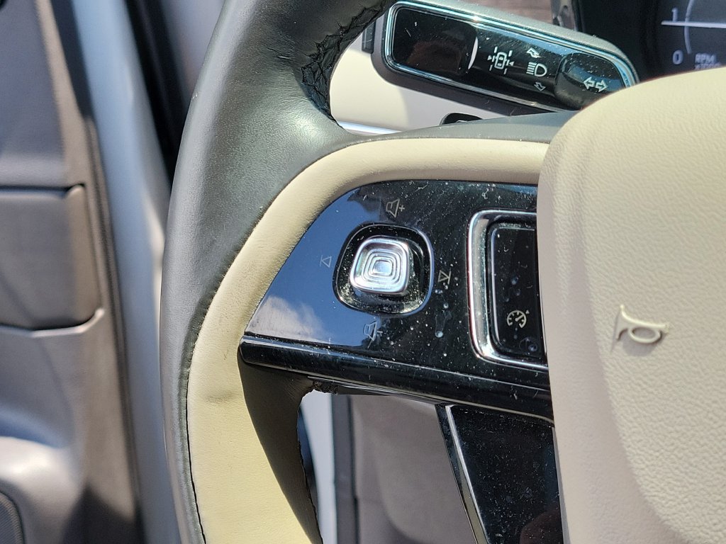 Used 2020 Lincoln Corsair Reserve w/ Elements Package FWD image 29