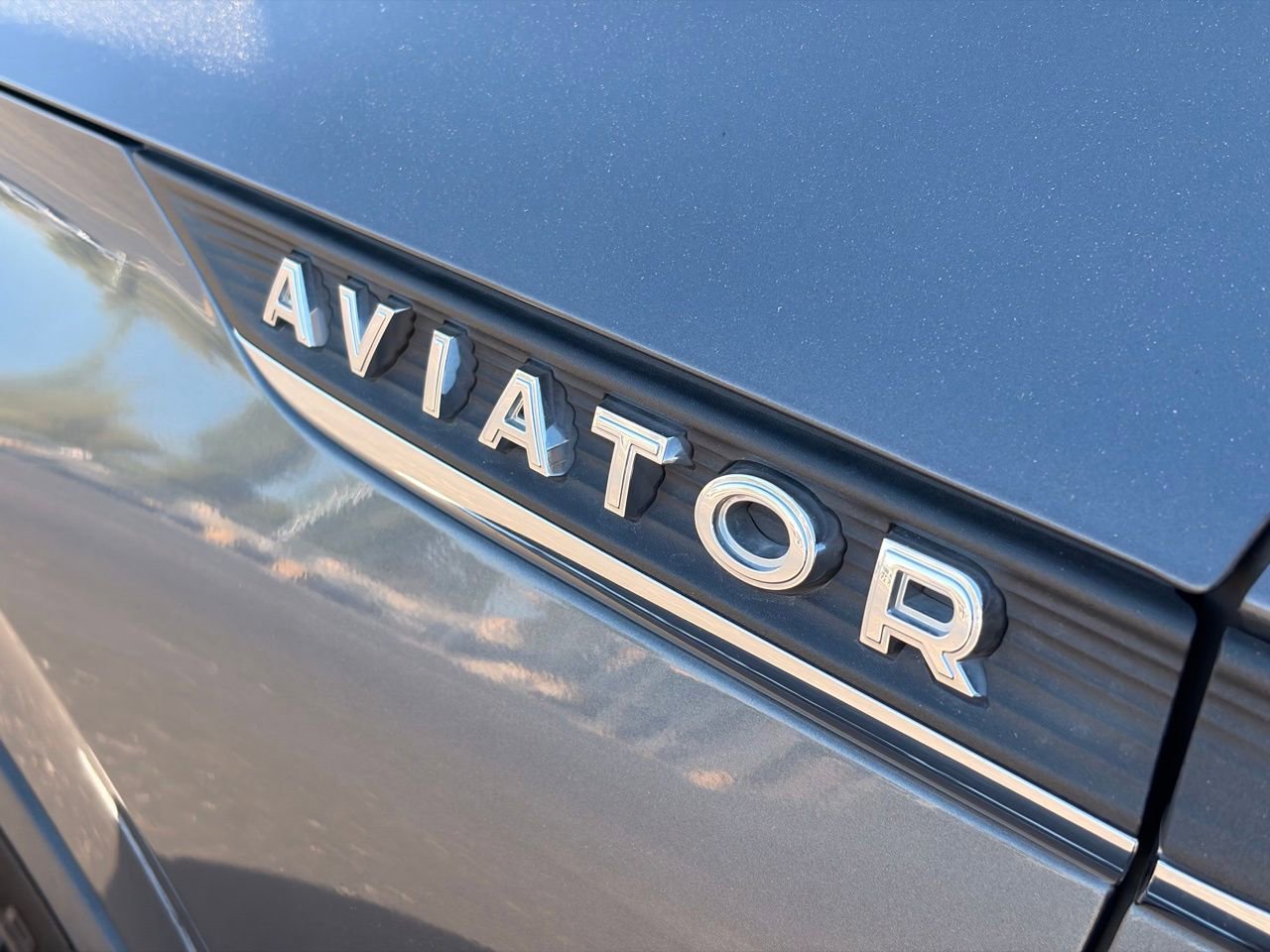 Used 2021 Lincoln Aviator Reserve w/ Equipment Group 201A RWD image 9