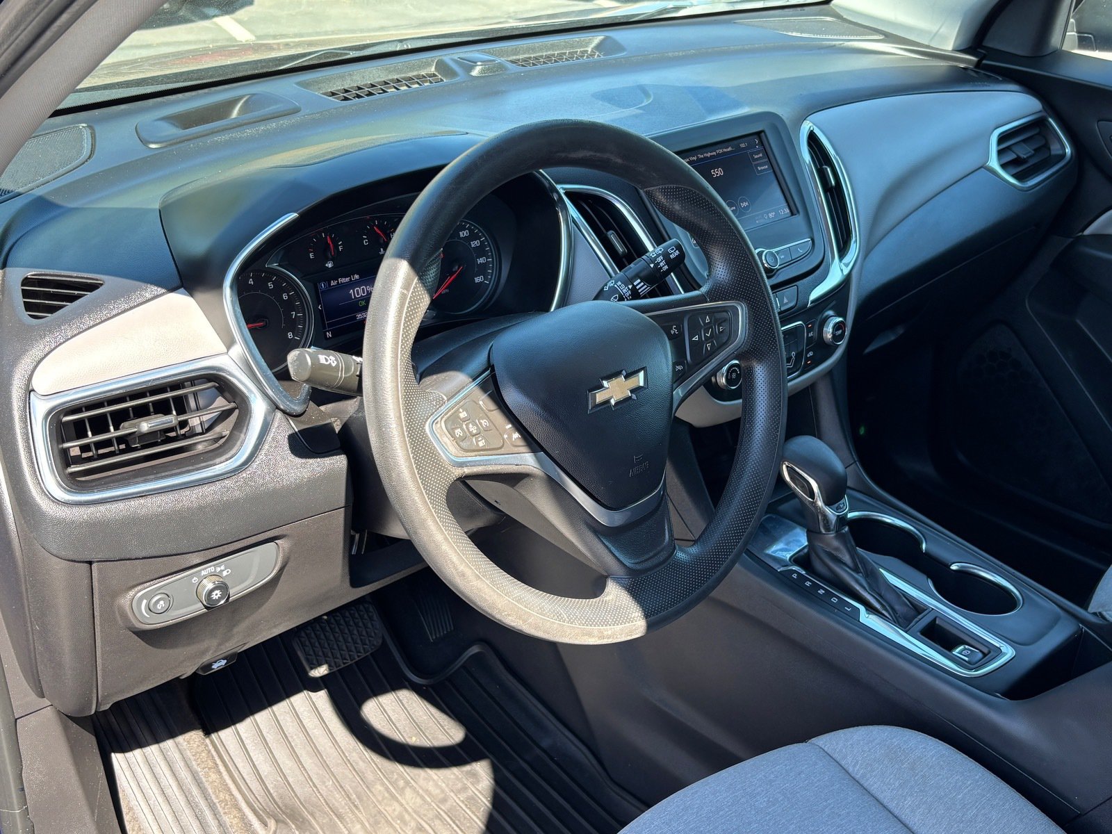 Used 2023 Chevrolet Equinox LS w/ LS Convenience Package FWD image 20