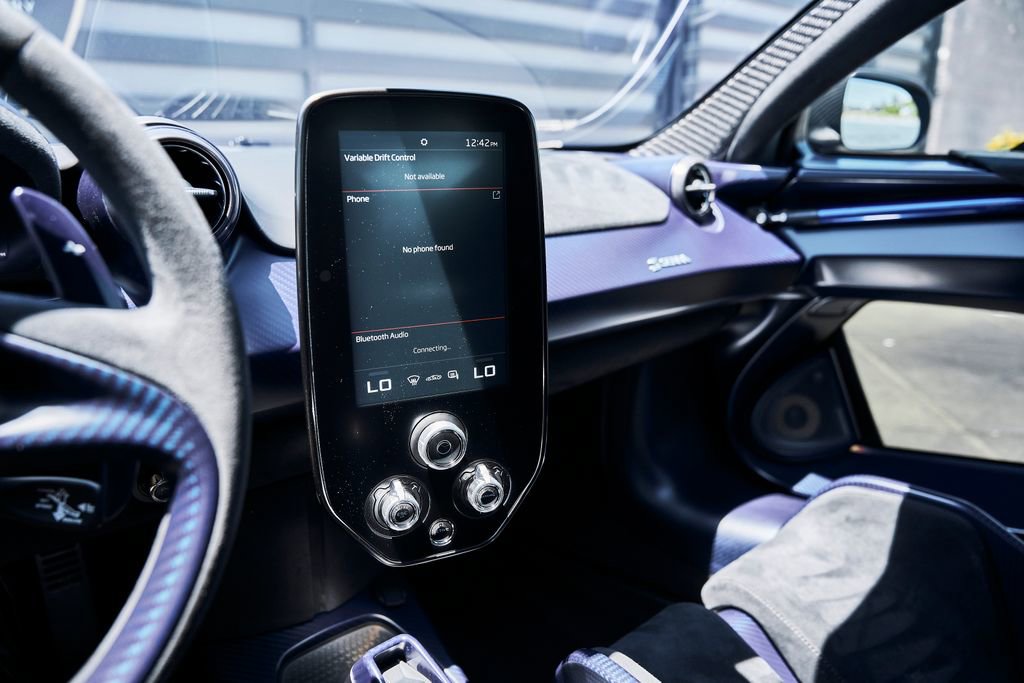 Used 2019 McLaren Senna RWD image 64